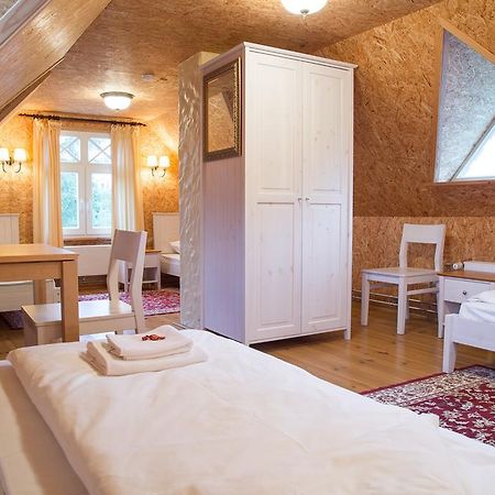Posti Hostel Кярдла Экстерьер фото
