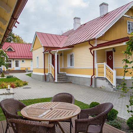 Posti Hostel Кярдла Экстерьер фото