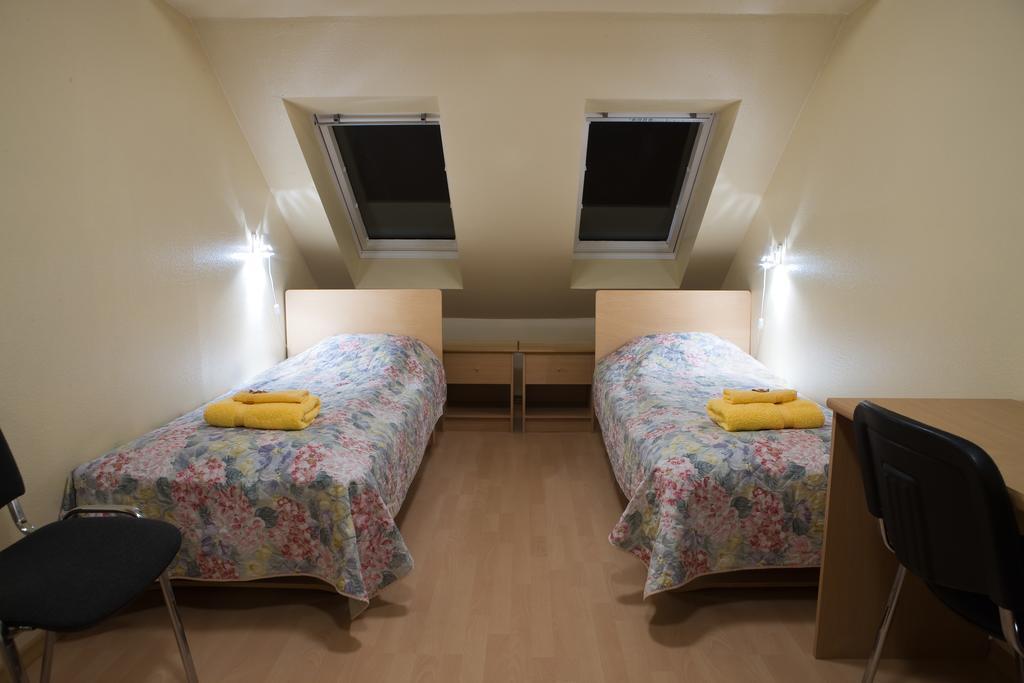 Posti Hostel Кярдла Экстерьер фото